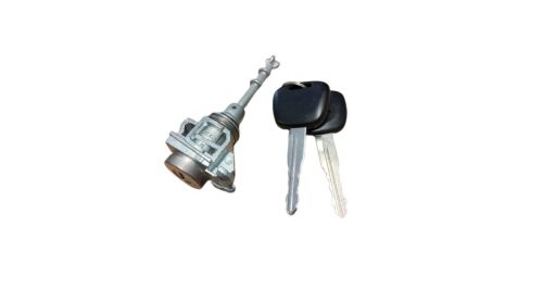 Zárbetét bal első ajtóhoz, Suzuki Swift 2005–  82280-63840