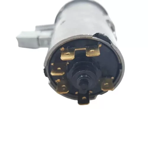 2101-3704000 6 lábú gyújtáskapcsoló - Lada 2101-2107 és Niva modellekhez