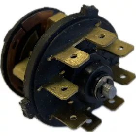   2101-3704100 8 lábú gyújtáskapcsolóbetét - Lada 2101-2107 és Niva modellekhez