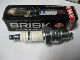 Brisk N15YC gyújtógyertya (4 db-os csomag)
