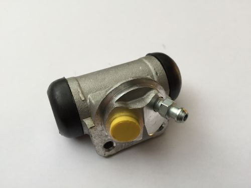 5180 / 151802 Suzuki Bosch, Sedan Bal Ap Fékhenger * (Suzuki)