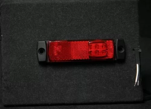 Fristom FT-018C LED-es piros helyzetjelző lámpa