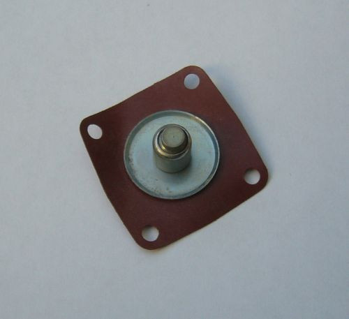 Gyorsító membrán (karburátorhoz) – VAZ 2105–2107 – (2101-1107367)